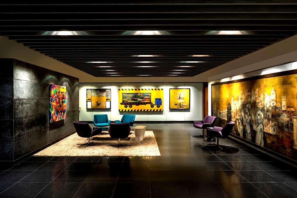 The Park Kolkata Hotel Felszereltség fotó The lobby of the hotel